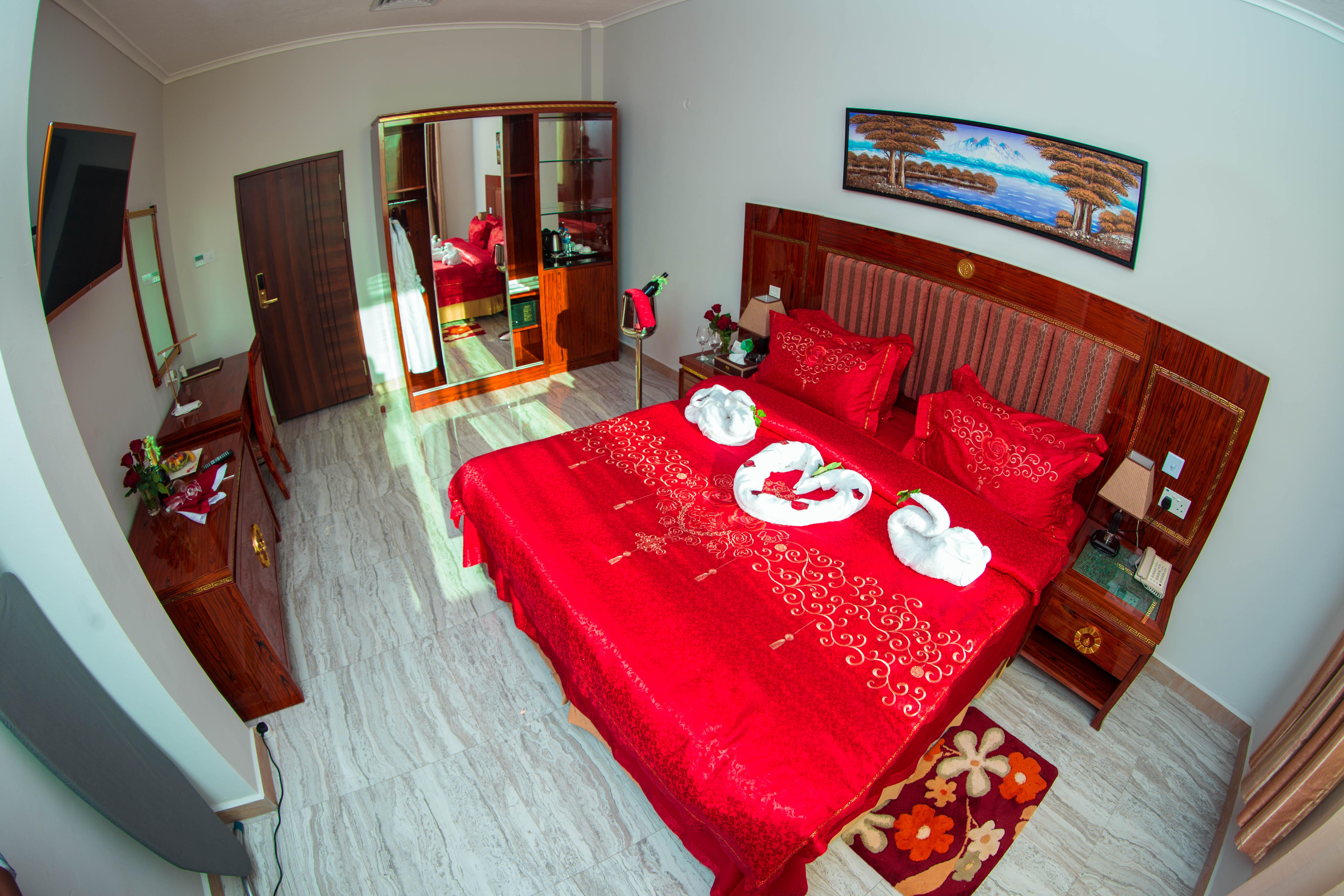 Hotel Tiffany Diamond Ltd - Makunganya