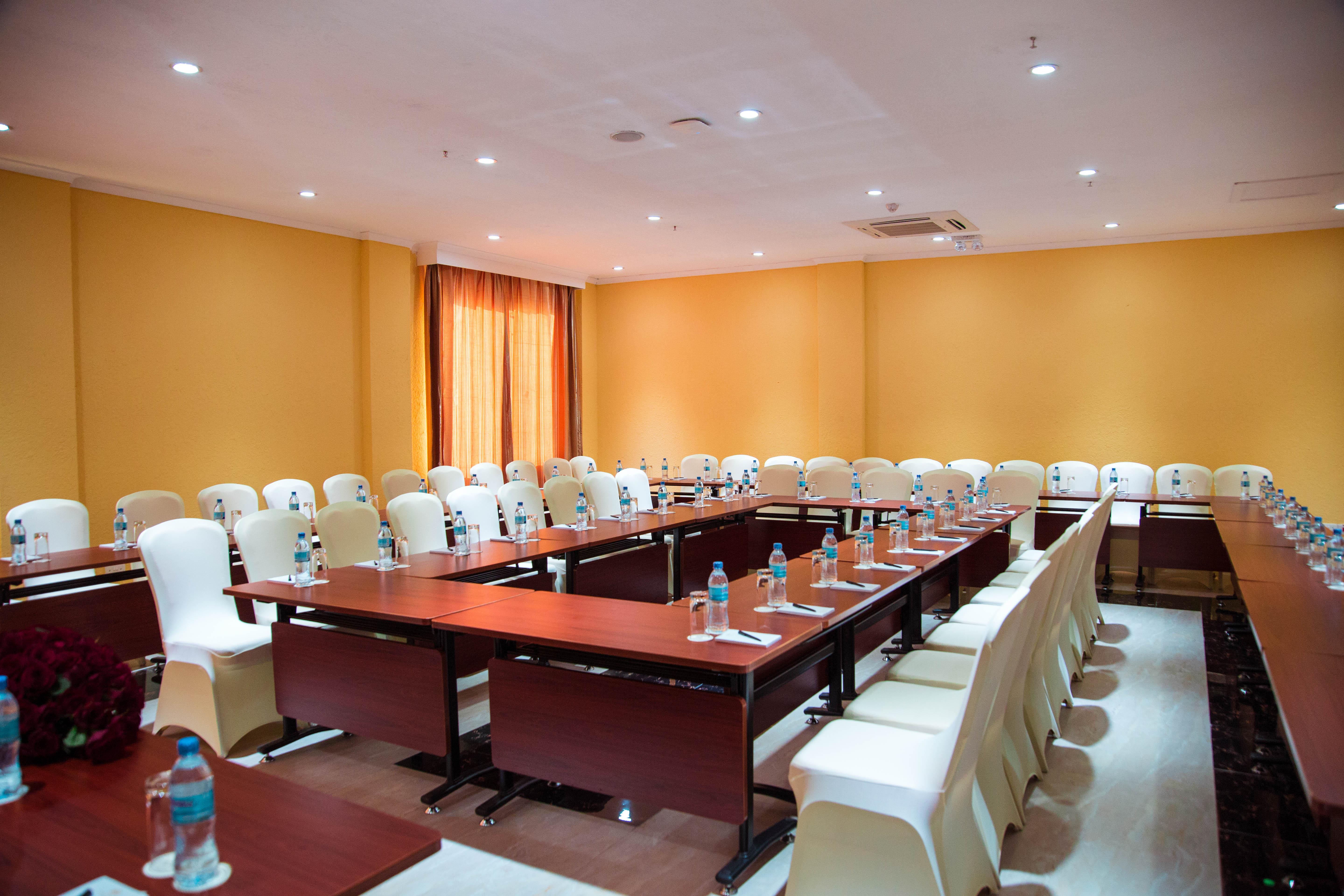 Tiffany Diamond Ltd - Makunganya 4* Dar es Salaam