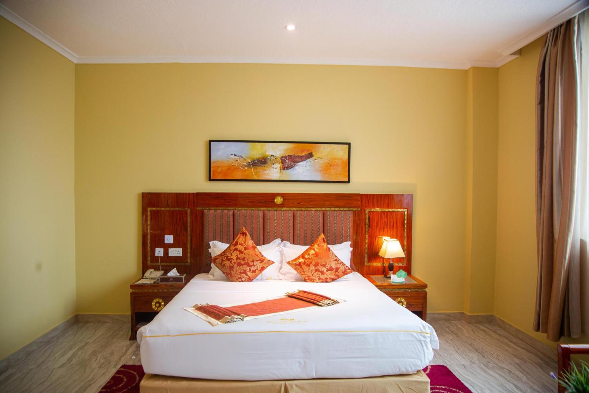 Tiffany Diamond Ltd - Makunganya 4* Dar es Salaam
