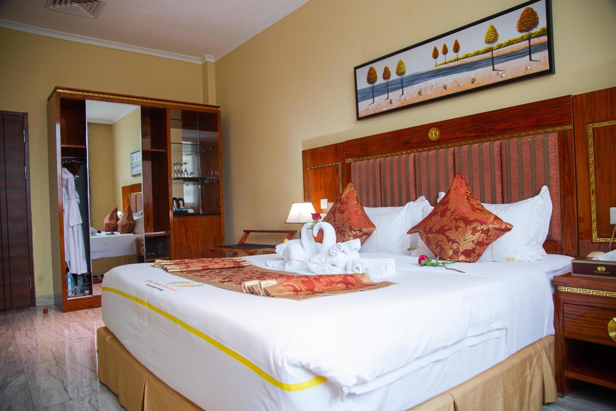 Hotel Tiffany Diamond Ltd - Makunganya