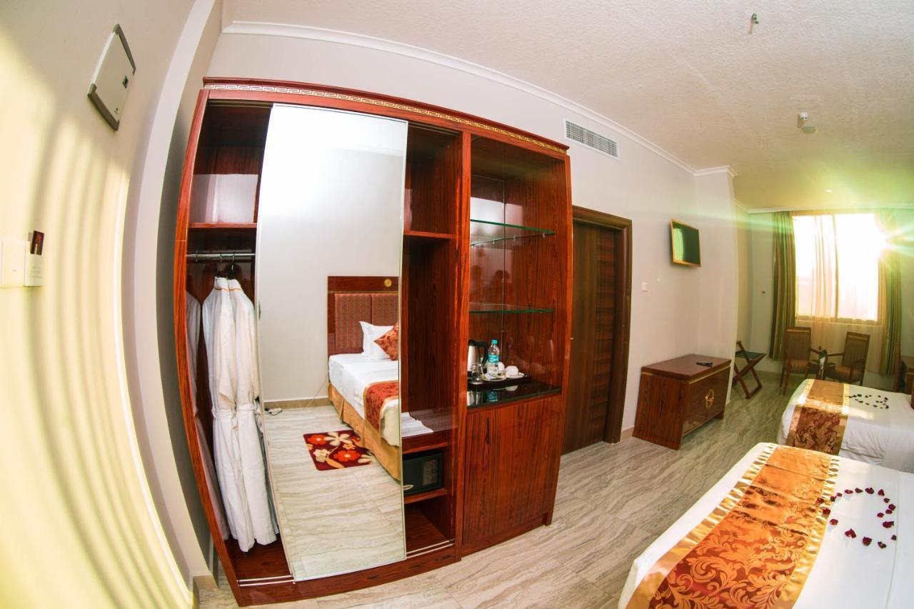 Hotel Tiffany Diamond Ltd - Makunganya Dar es Salaam