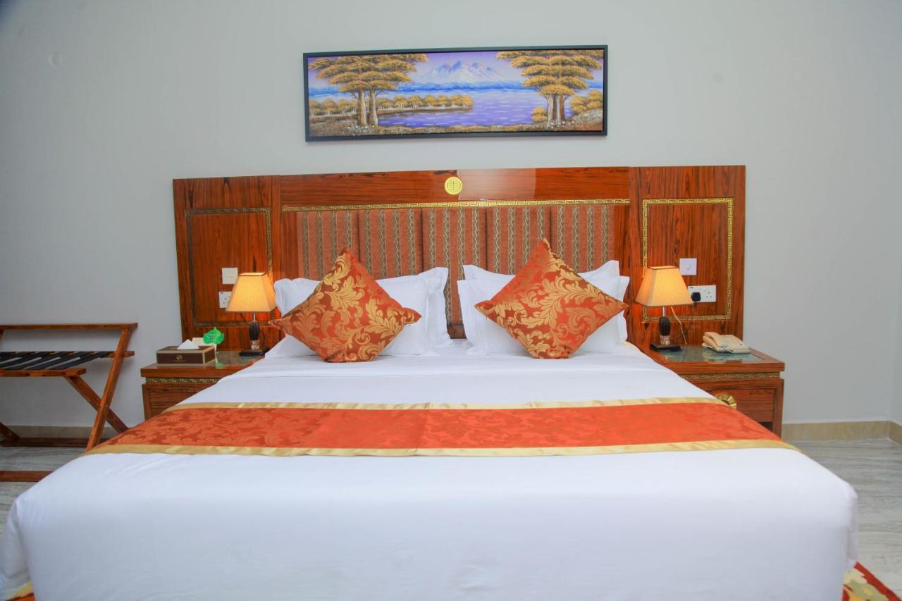 Hotel Tiffany Diamond Ltd - Makunganya 4*